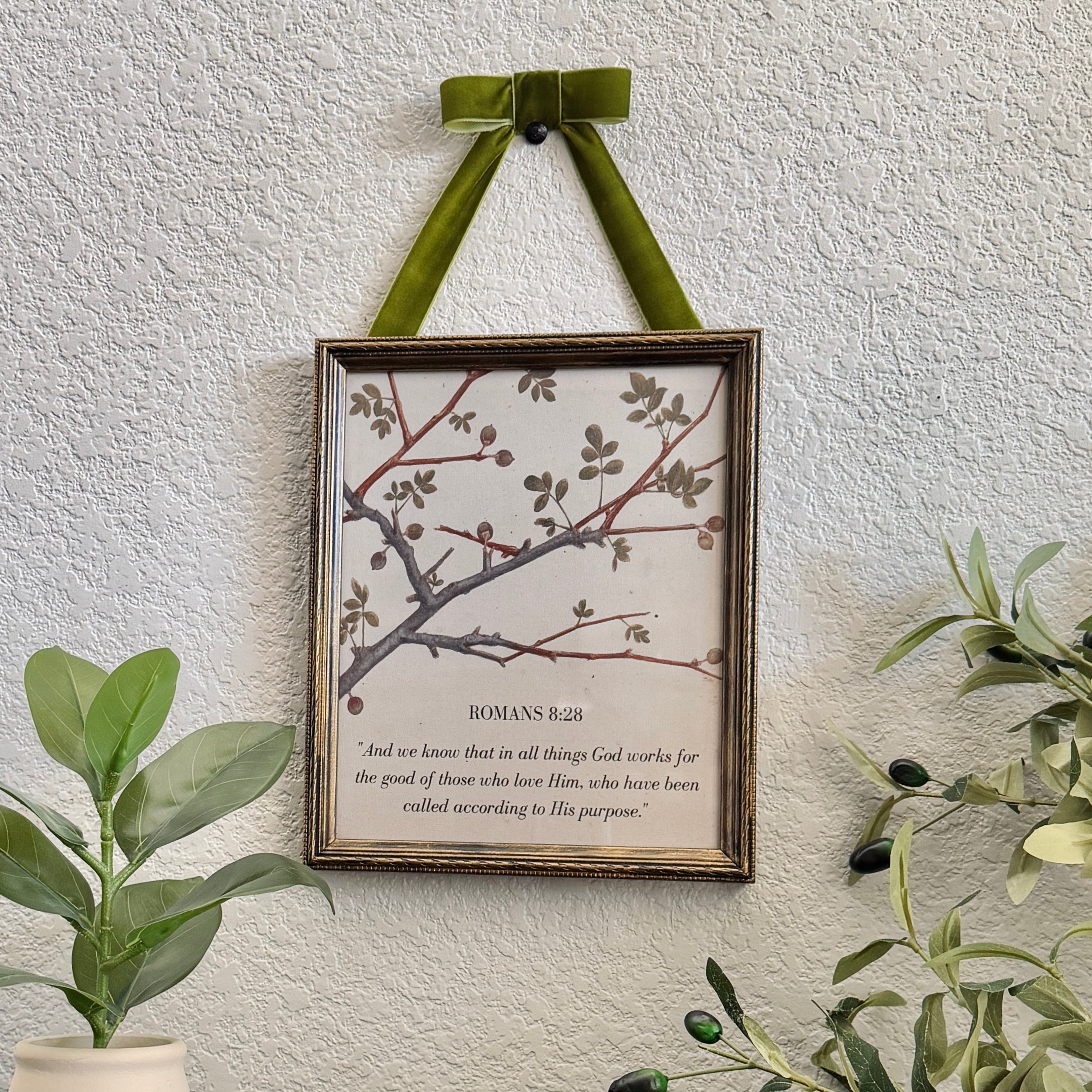 Romans 8:28 “God Works for the Good” Bible Verse in Refinished Vintage Detailed Wood Frame with Velvet Bow Hanger 8x10