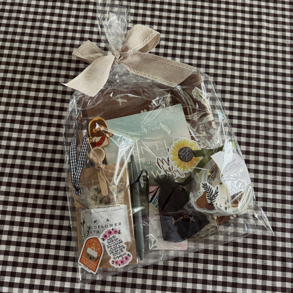 Gentle and Lowly Book Bag Bundle