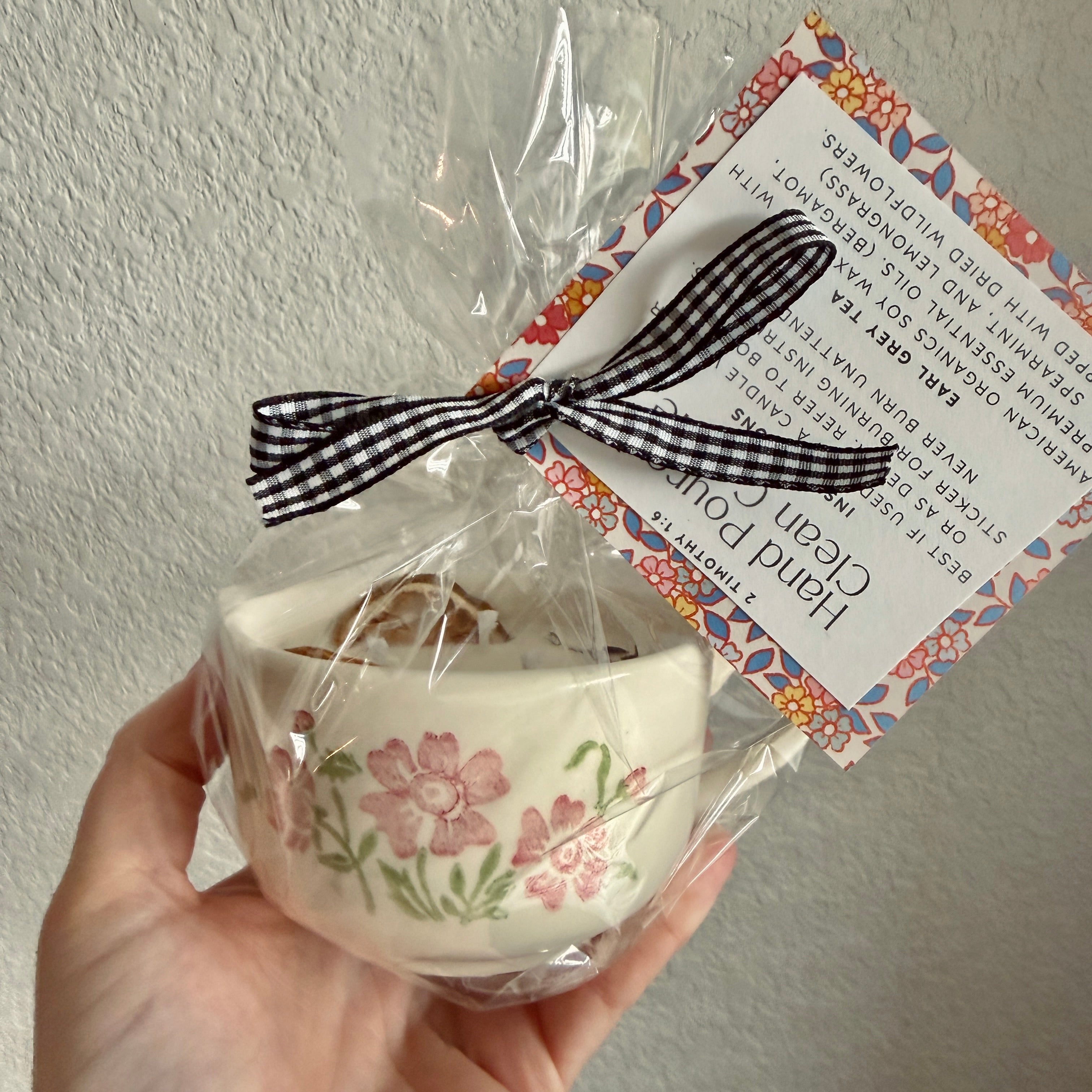 Clean Ingredient Hand Poured Candle in Vintage Flower Mug