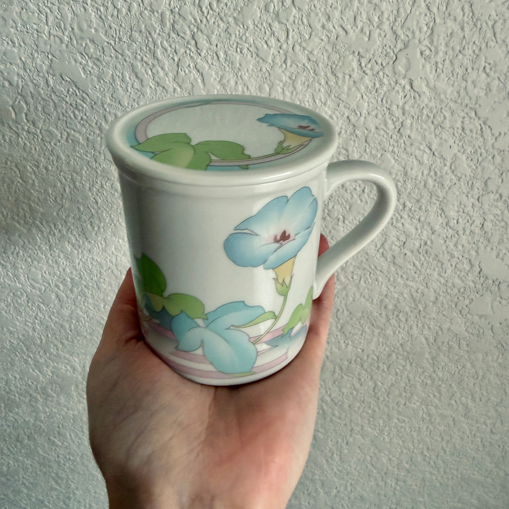 Clean Ingredient Hand Poured Candle in Vintage Japanese Floral Mug with Lid