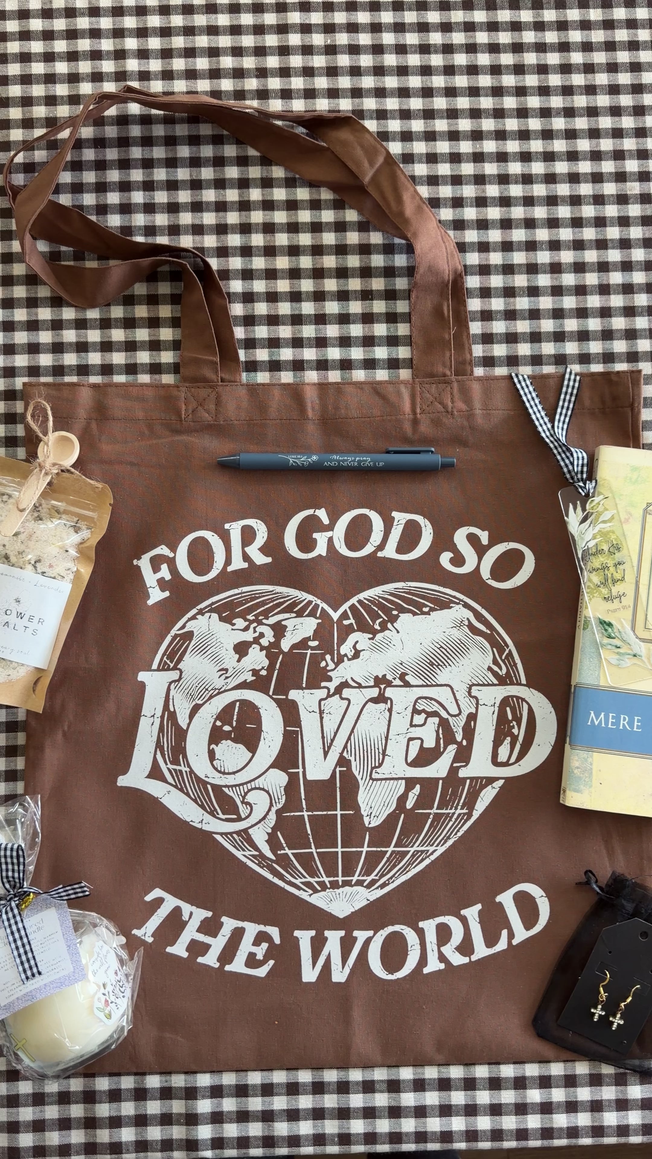 Mere Christianity Book Bag Bundle
